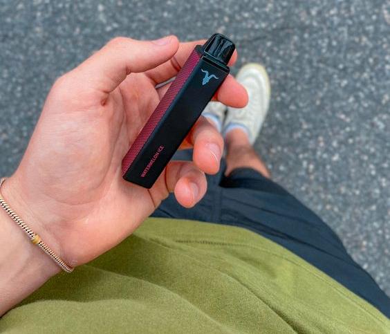 Savun Uusi Aalto: Miksi S&auml;hk&ouml;savukkeet Valloittaa Suomessa